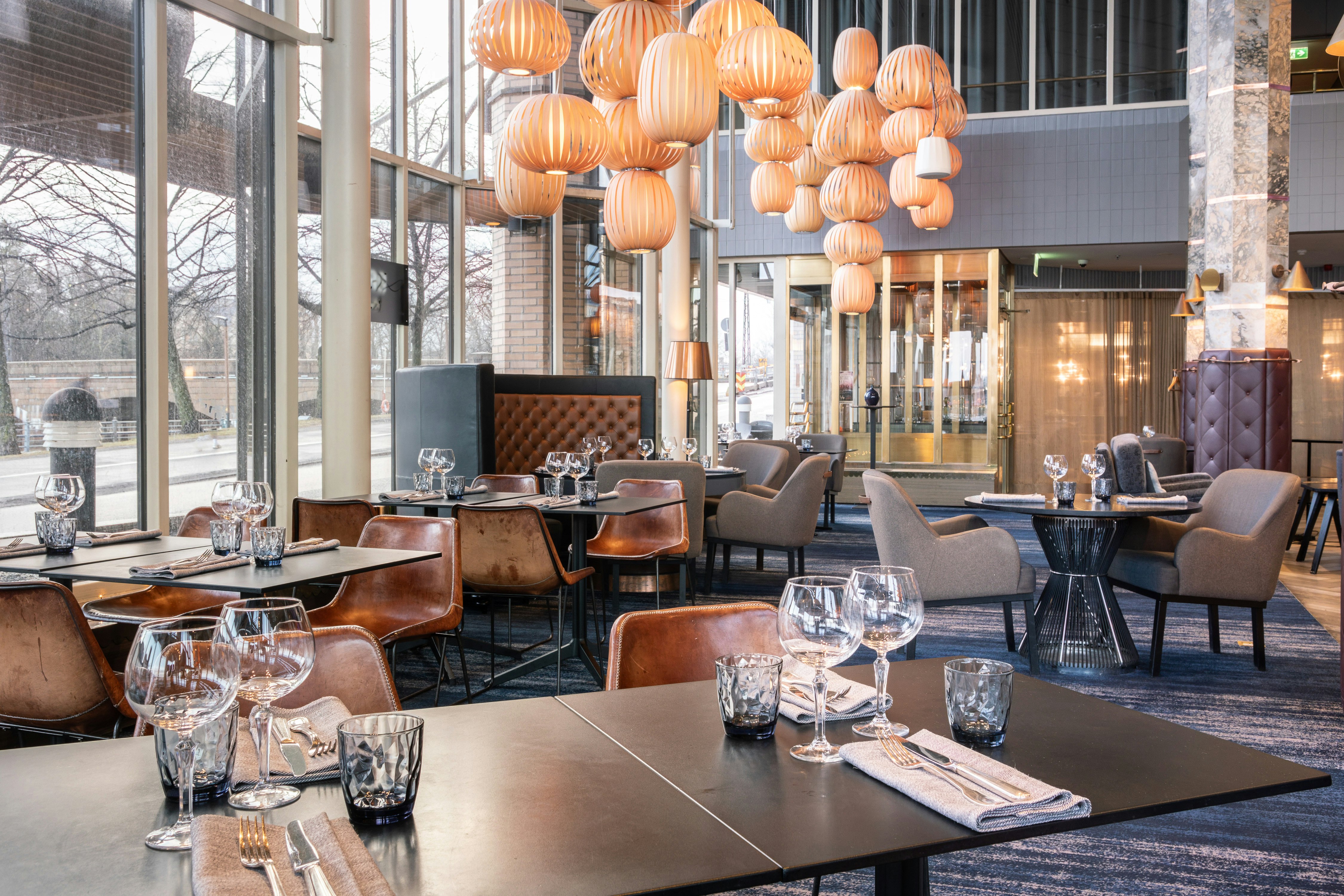 Hilton Helsinki Strand 26/36