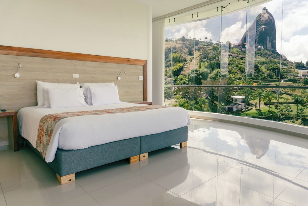 Imperial, Panoramic, Suite, King Bed, Sofa، Los Recuerdos 6/7