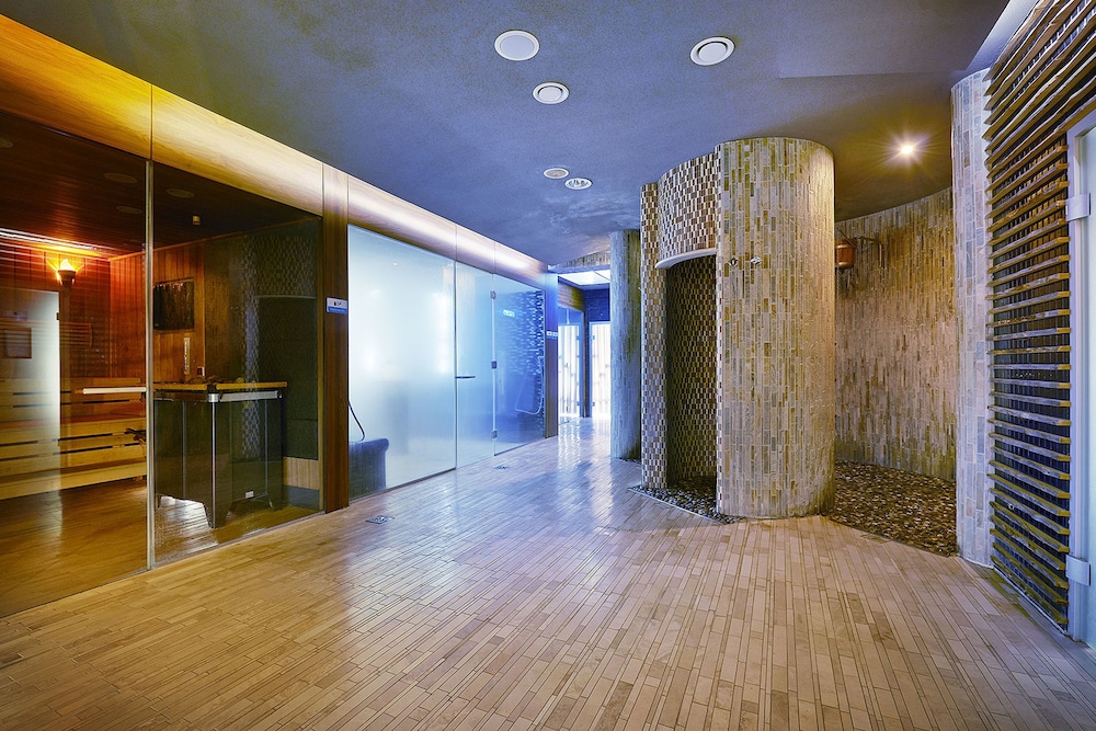 Marine Hotel & Ultra Marine by Zdrojowa 13/50