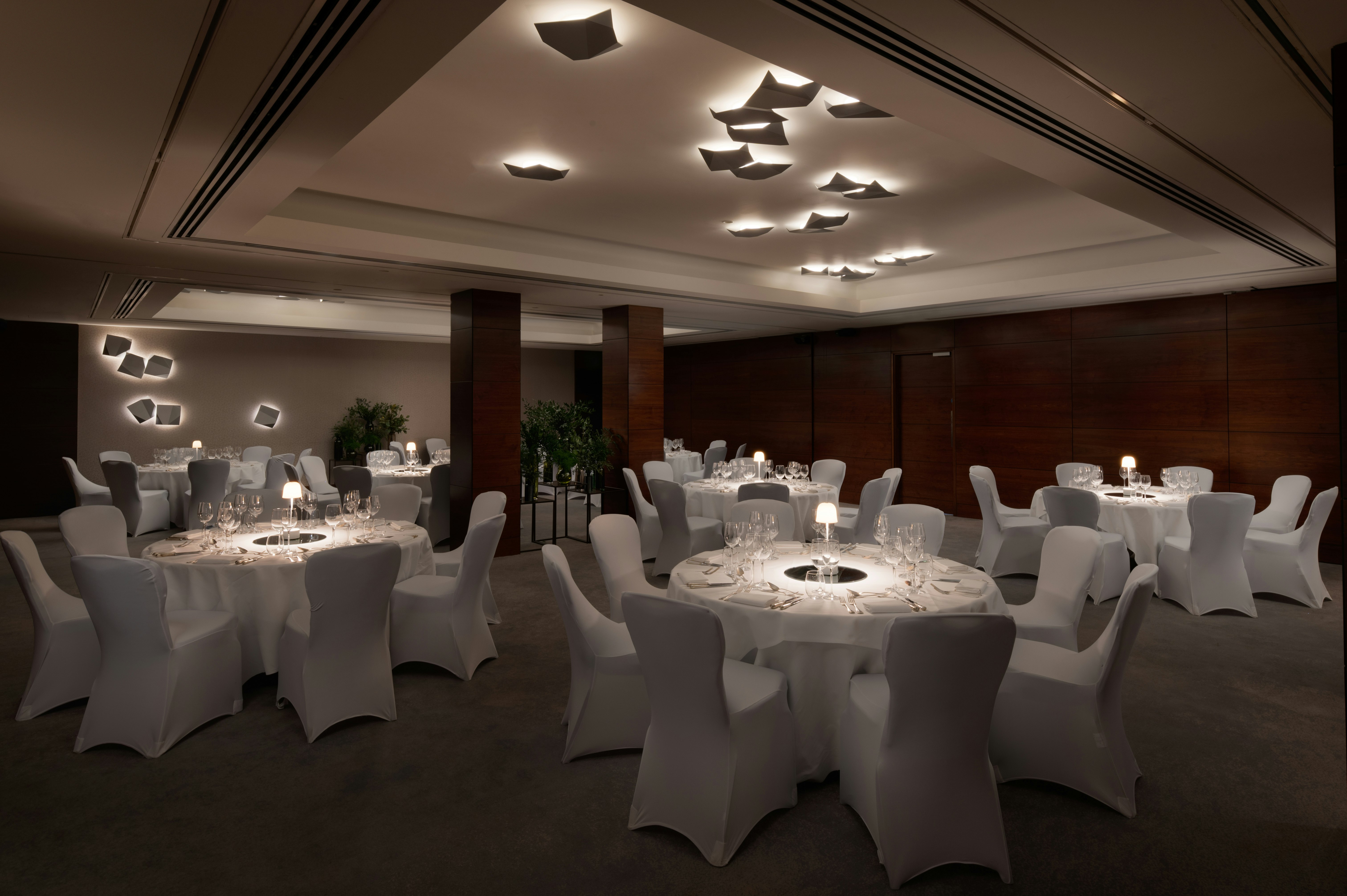 Conrad London St James 24/24