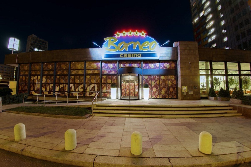 Olympik Tristar Hotel 33/64