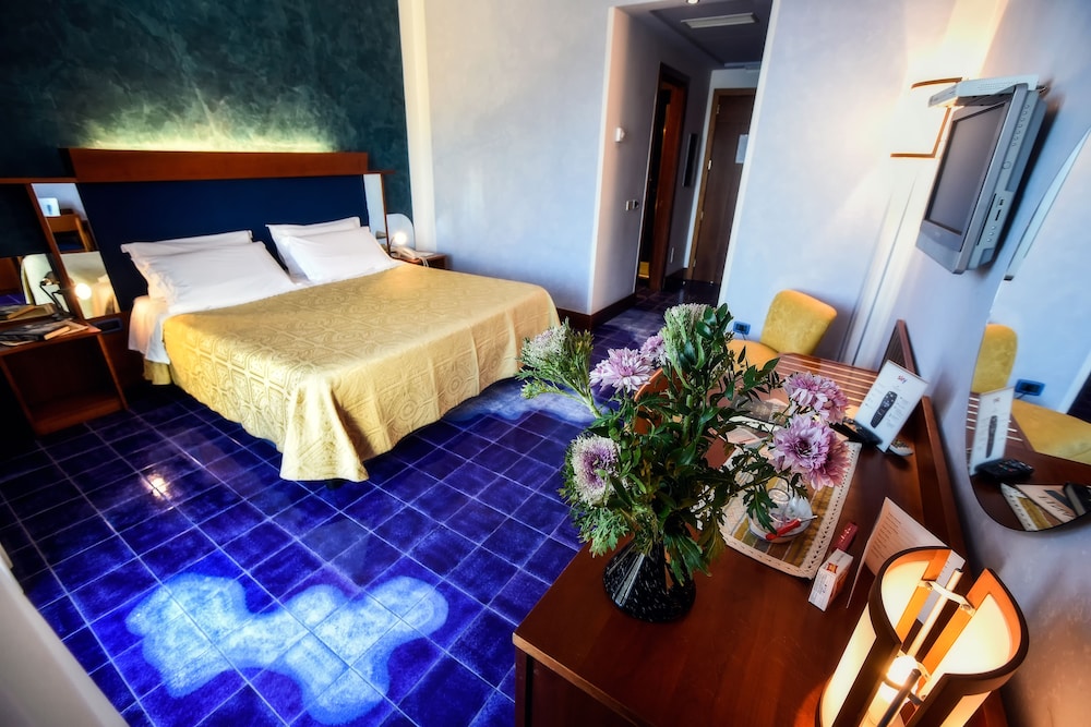 Hotel Graal 33/74