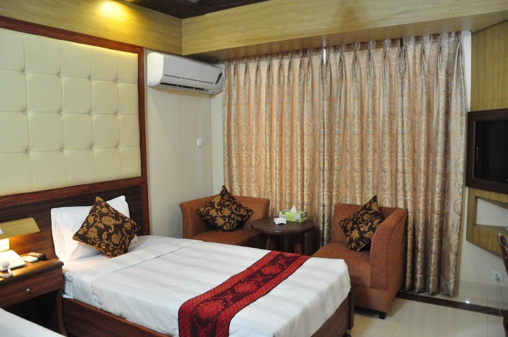 Marino Hotel Uttara 28/62
