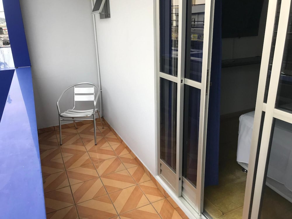 Rezende Suites Hotel 39/49
