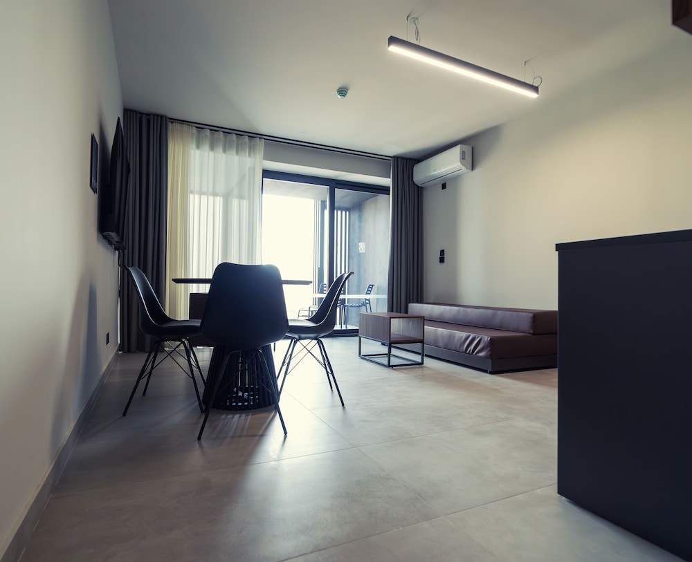 Onyx Hotel 122/163