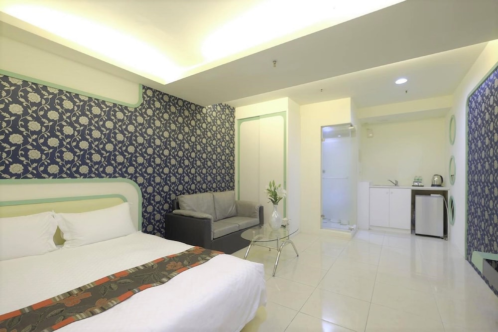 Lj Hotel 15/65