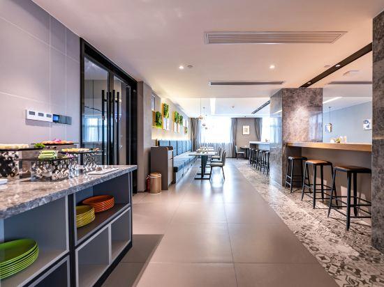Homeinn Selected(Changshu Hengshan Road) 32/50