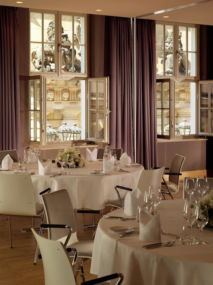 Hyperion Hotel Dresden Am Schloss 42/50