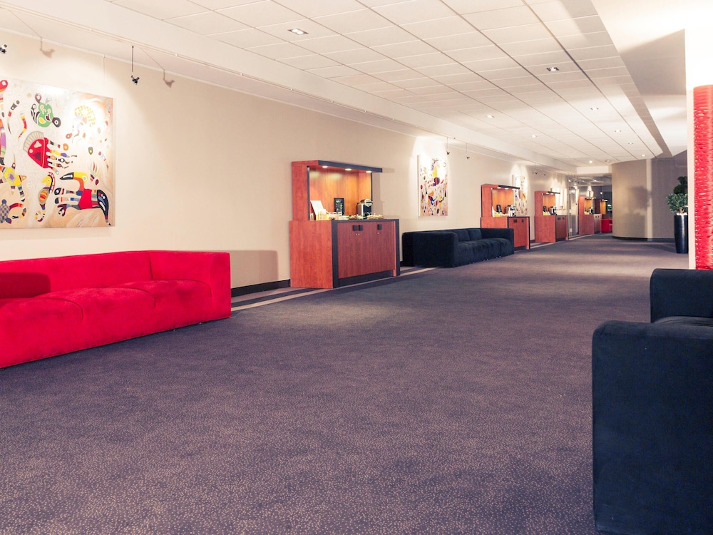 Mercure Maurepas Saint Quentin 62/70