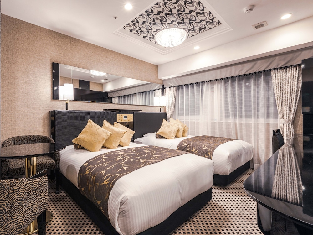 DELUXE, TWIN BEDS, ACCESSIBLE