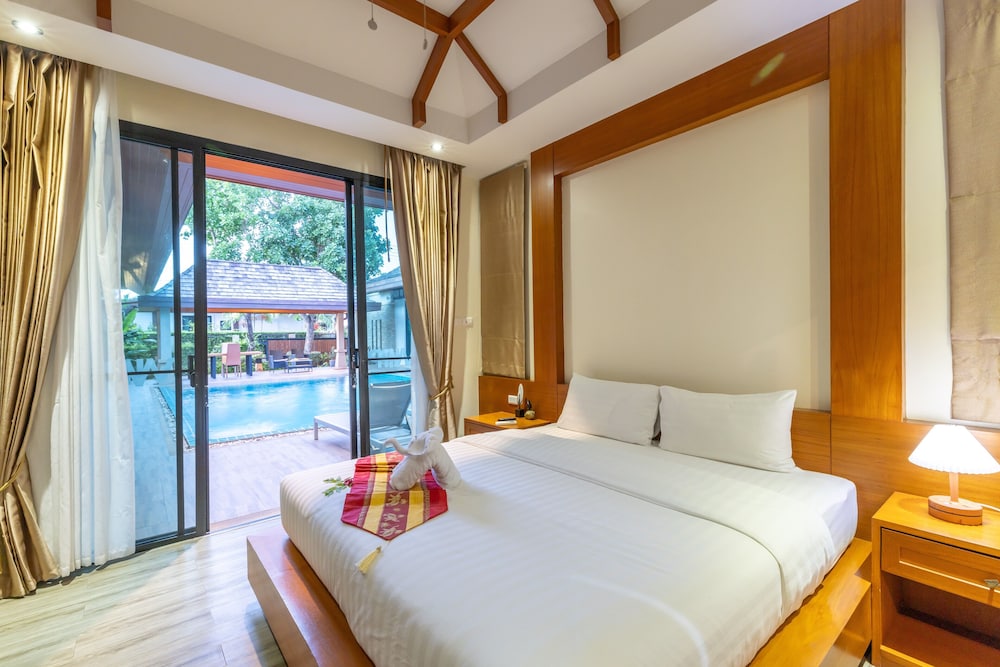 Meet Holiday Hotel Rawai 20/55
