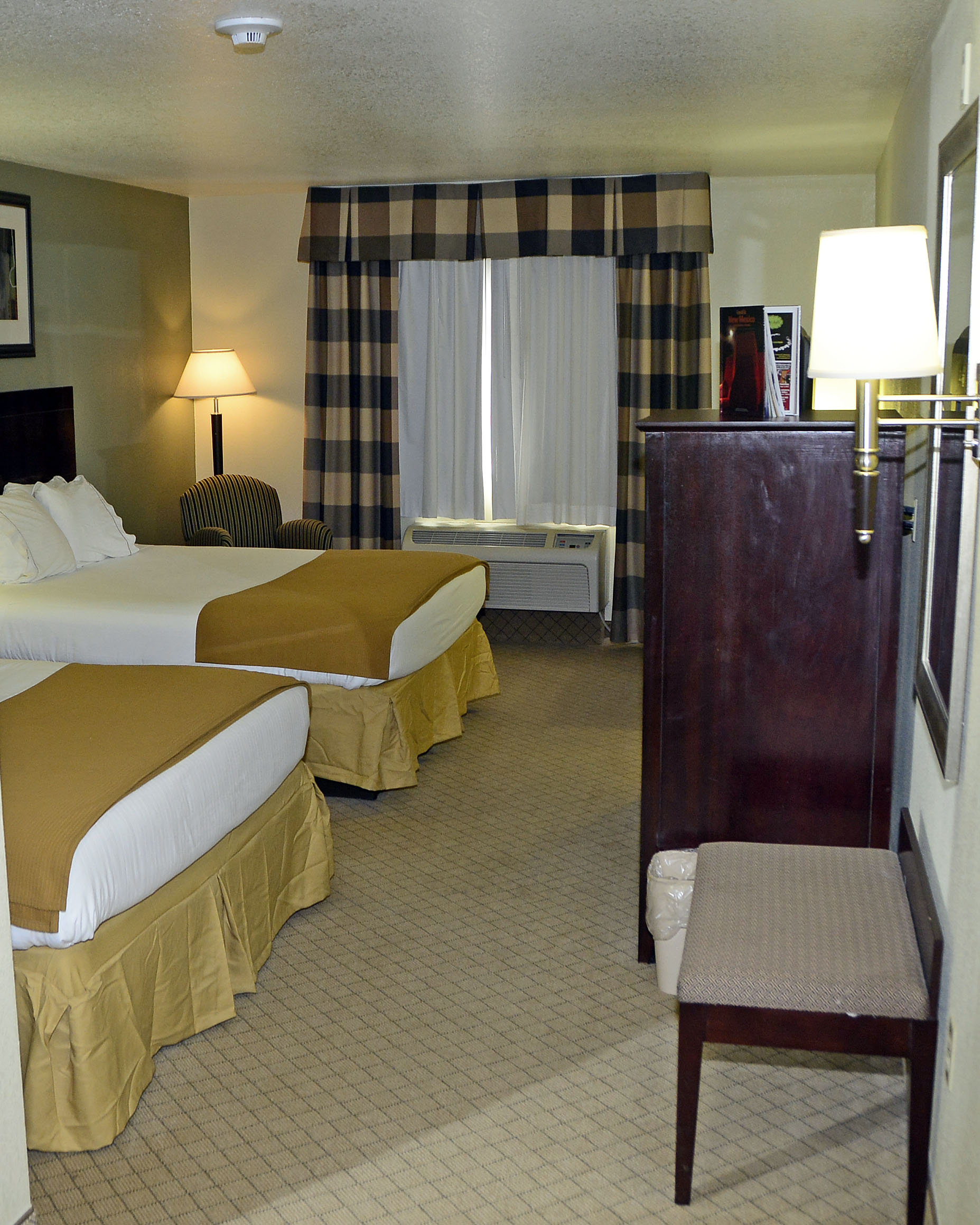 Holiday Inn Express Hotel Suites Alamogordo Hwy 54 70 23/61