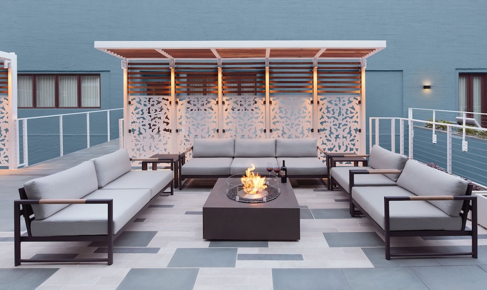 Casa Madrona Hotel and Spa 38/61