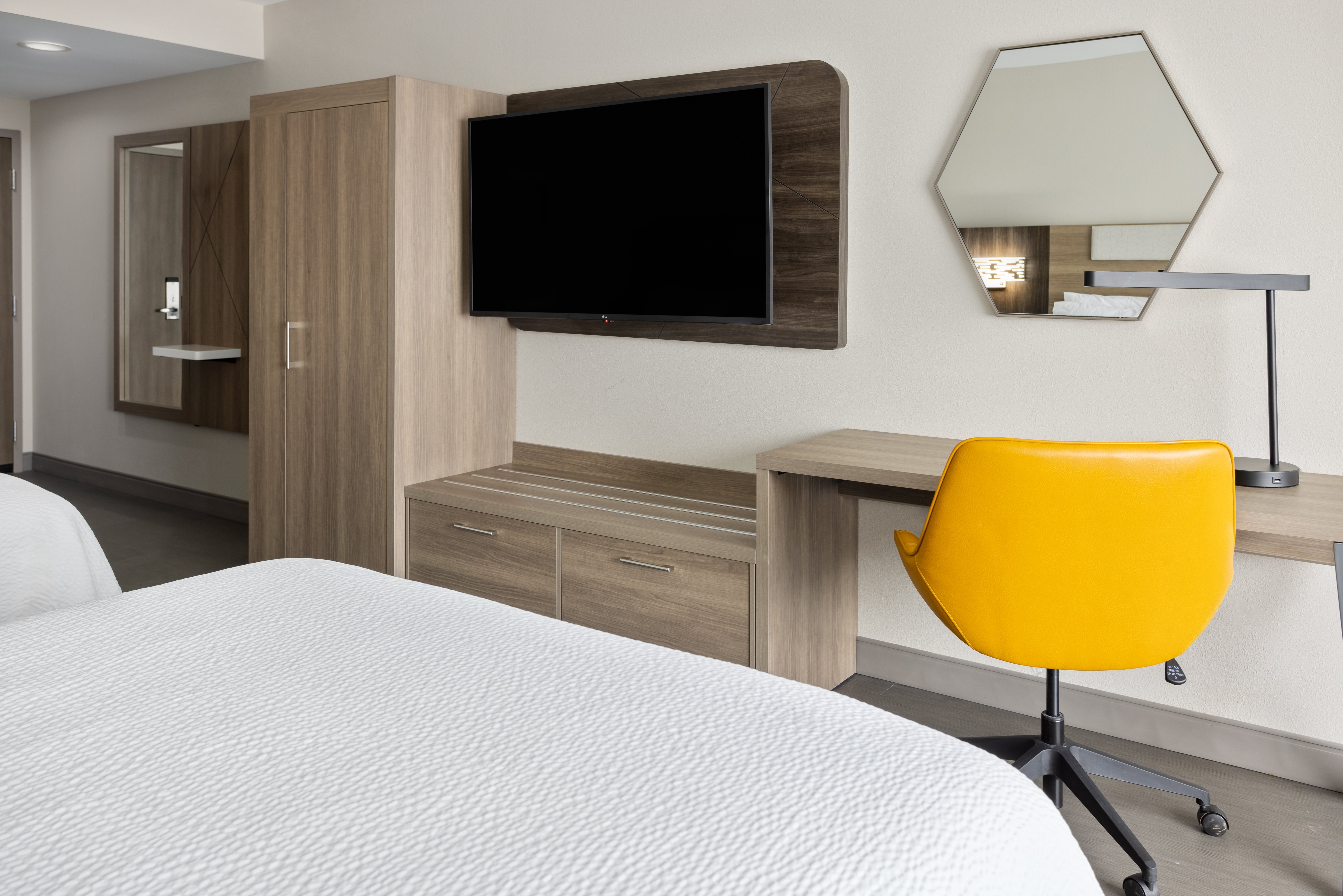Holiday Inn Express And Suites Waynesboro East 40/42