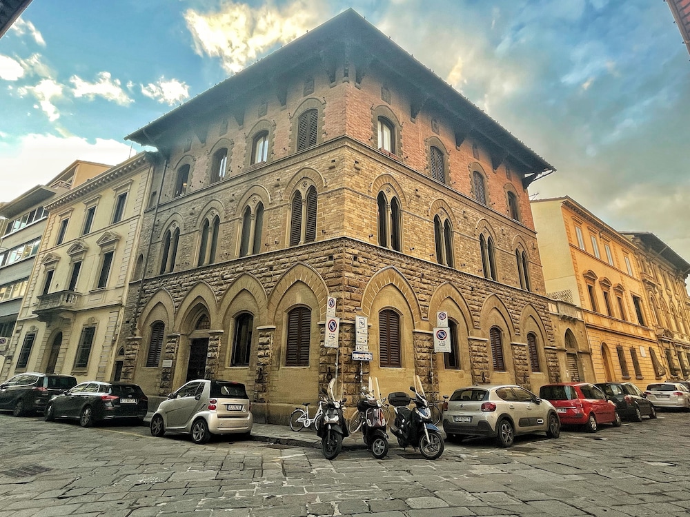 My Guest In Florence 39/50