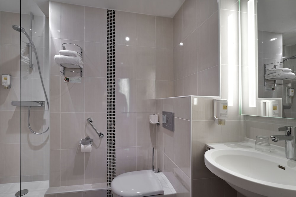 غرفة اقتصادية بسرير مزدوج، Citotel Arverna Vichy 4/5