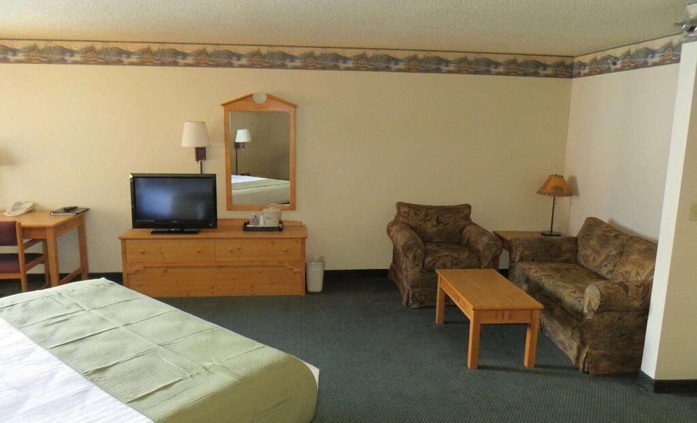 Quality Inn Ladysmith, WI 30/46