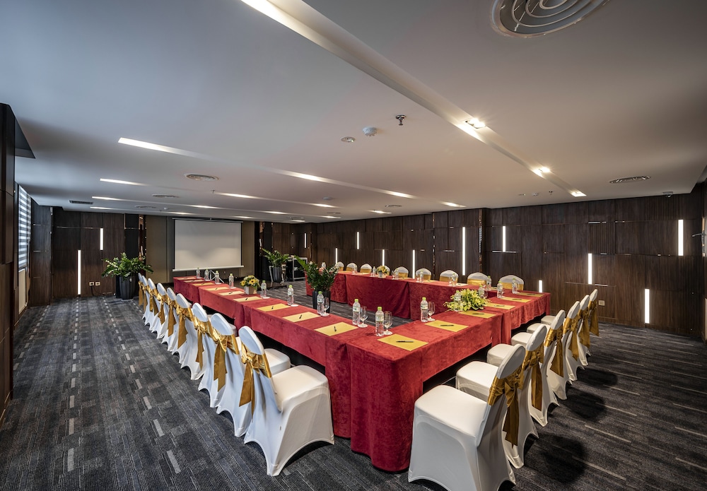 MUONG THANH LUXURY SAI GON 43/50
