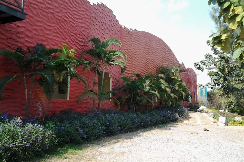 Boonto Town 24/27