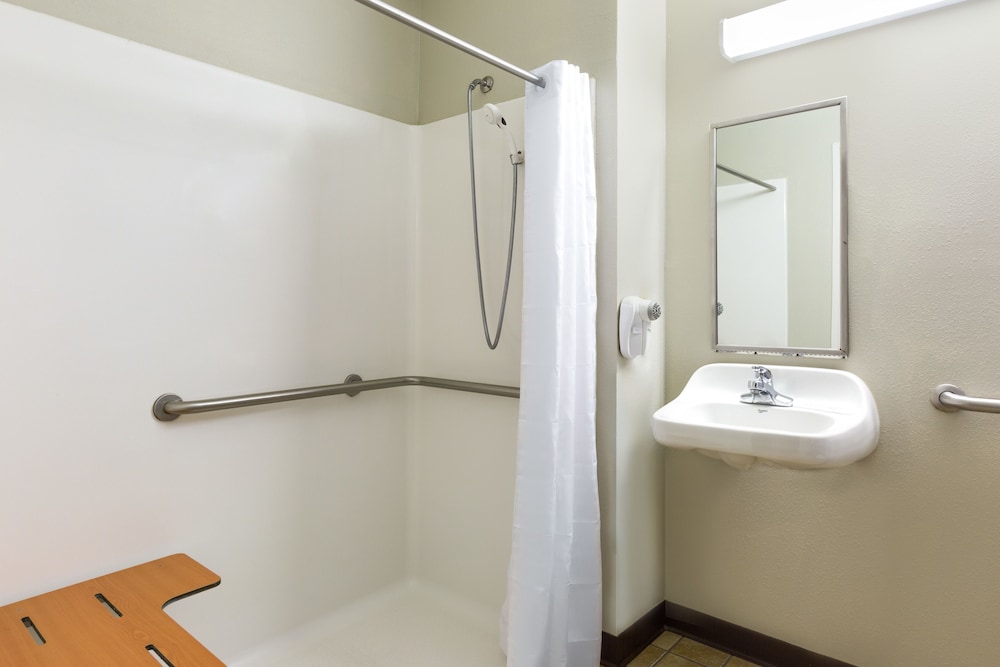 Microtel Inn & Suites Tuscaloosa Near University 30/30
