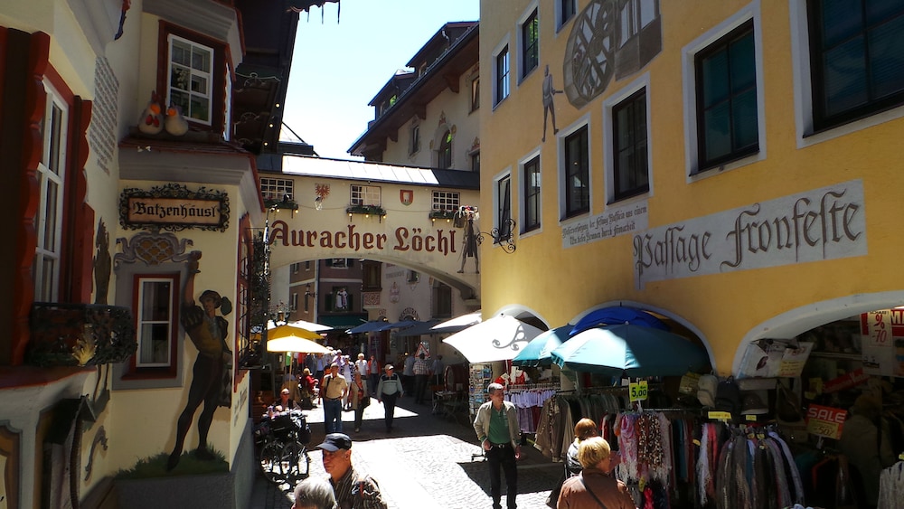 Boutique Hotel Traumerei #8 by Auracher Lochl 62/69