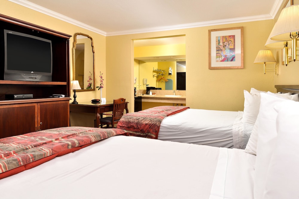 Americas Best Value Inn Pasadena Arcadia 4/20