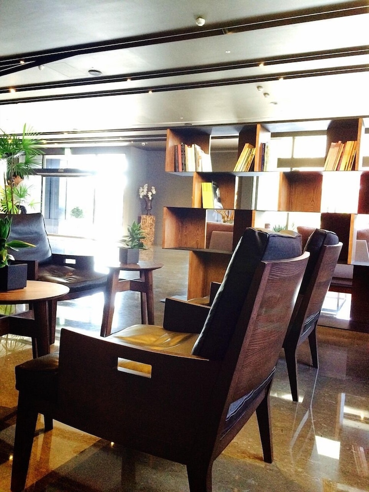Chiayi Guanzhi Hotel 51/59