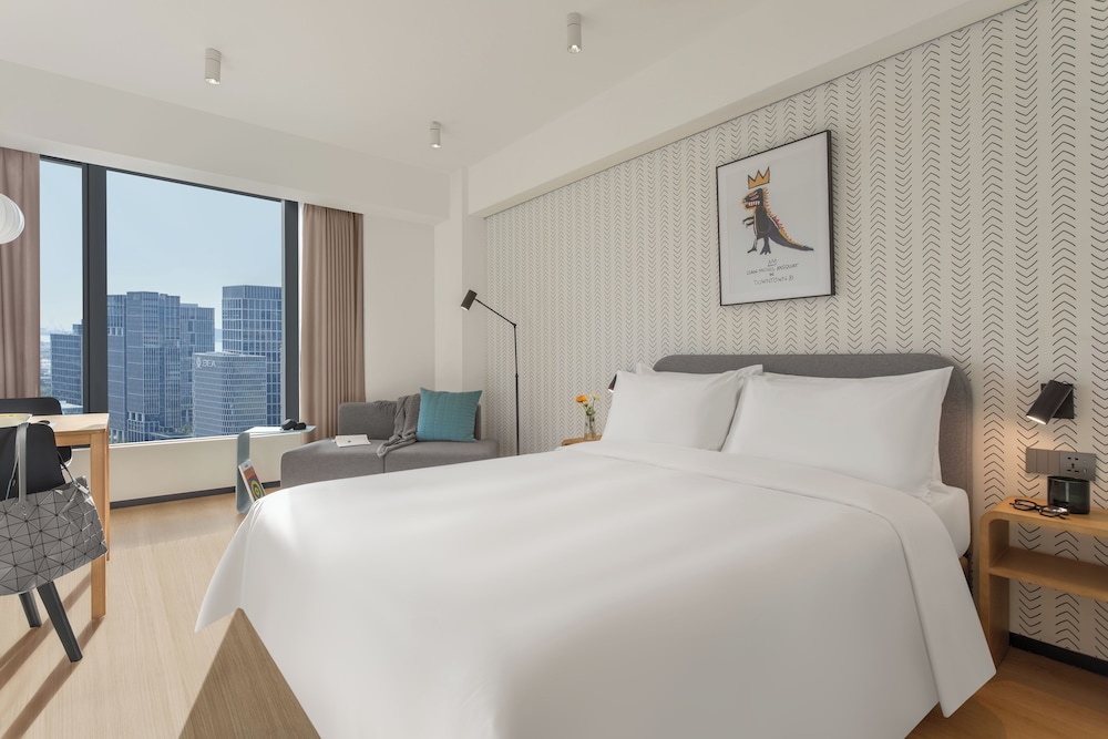 Stey Qianhai Hotel & Apartment 12/66
