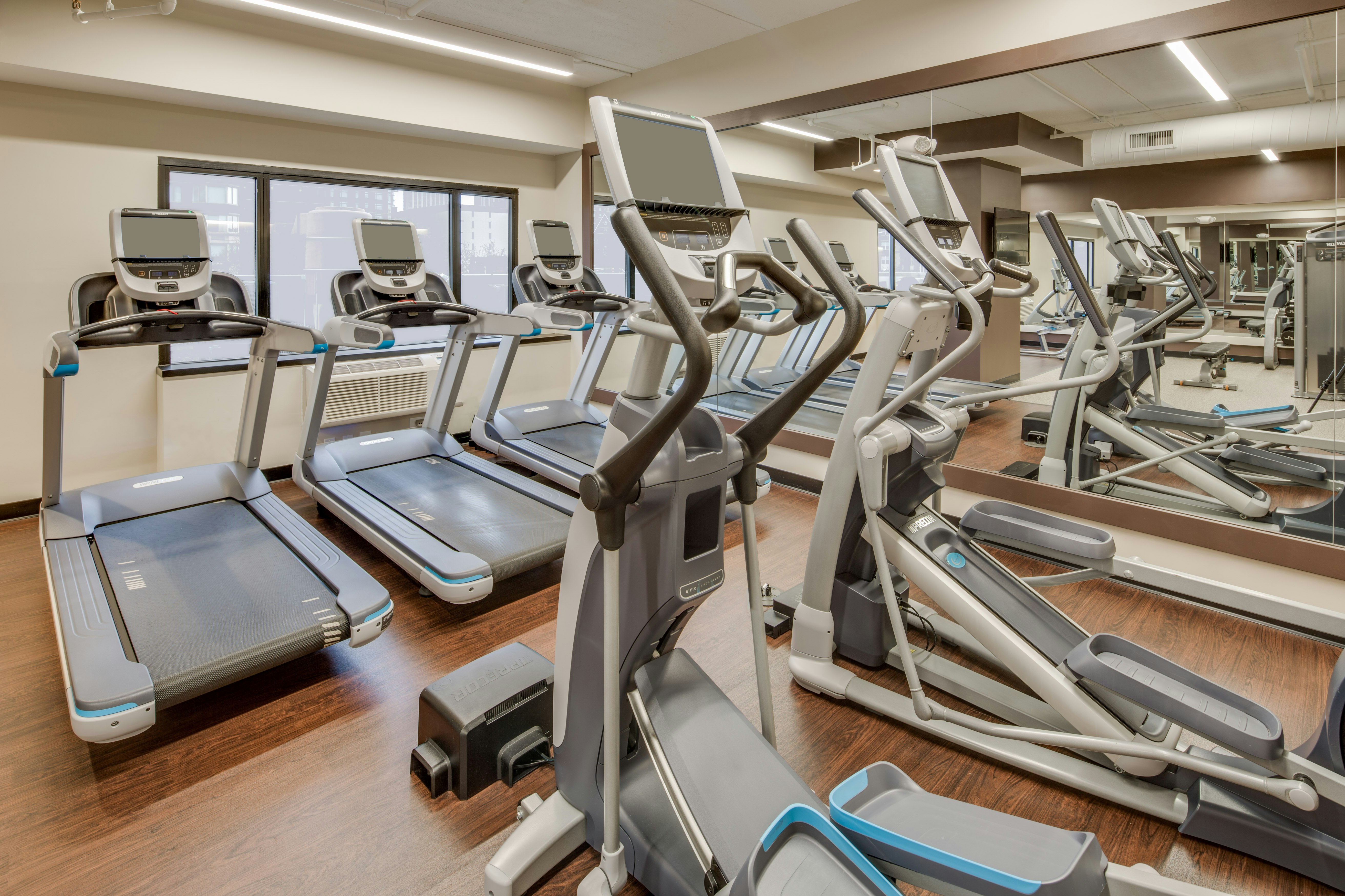 Doubletree By Hilton Hotel Jersey City 14/27