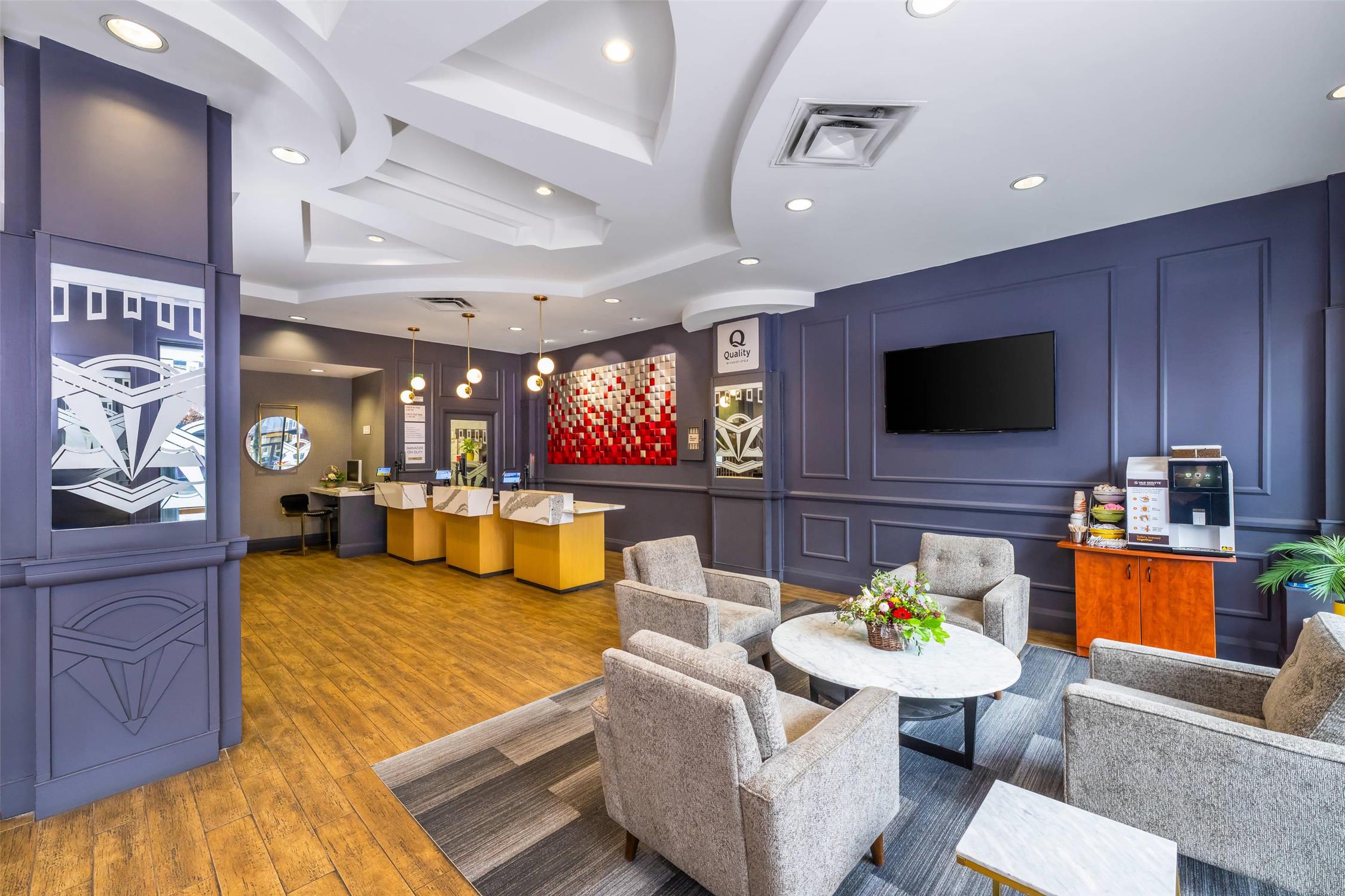 Quality Inn & Suites Downtown Vancouver 60/67