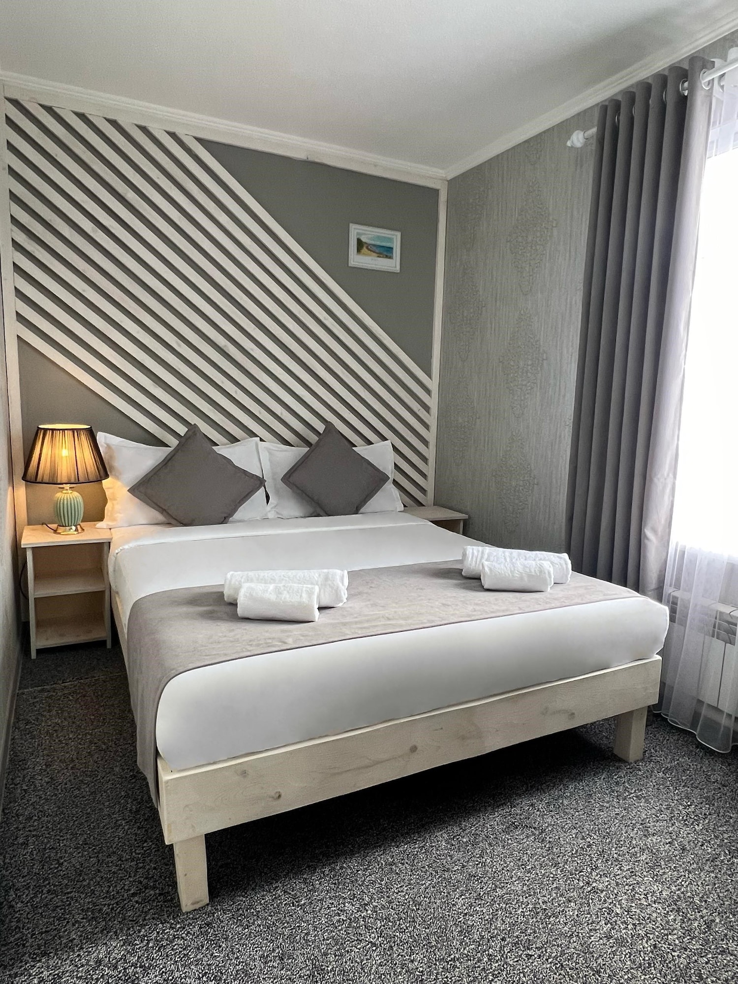 STANDARD, DOUBLE BED