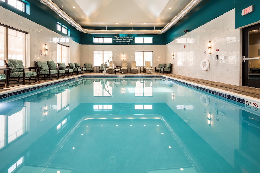 Best Western Plus Franciscan Square Inn and Suites Steubenville 24/47