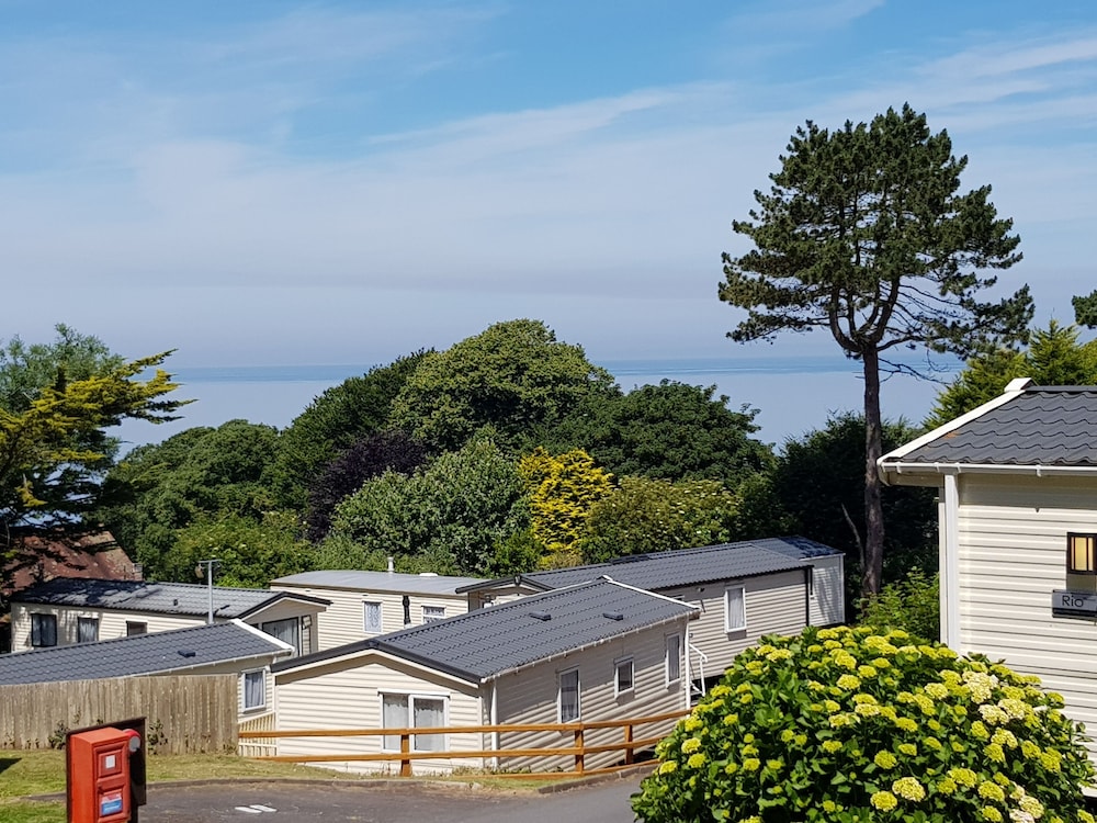 Combe Martin Beach Holiday Park 47/48