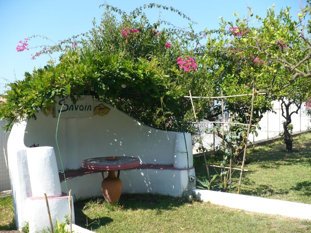 Hotel Savoia 50/53