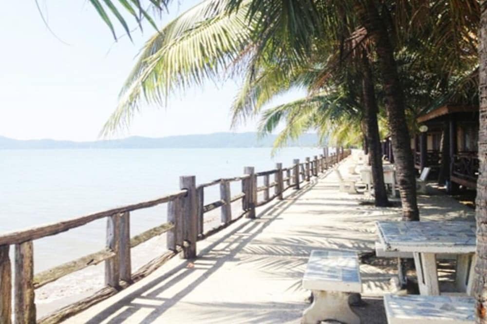 Sri Phairin Resort 24/30