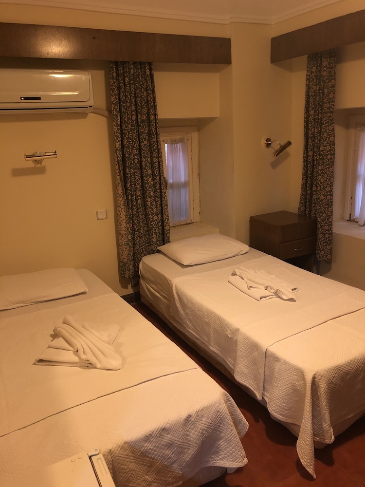 Antik Ridvan Hotel 8/33