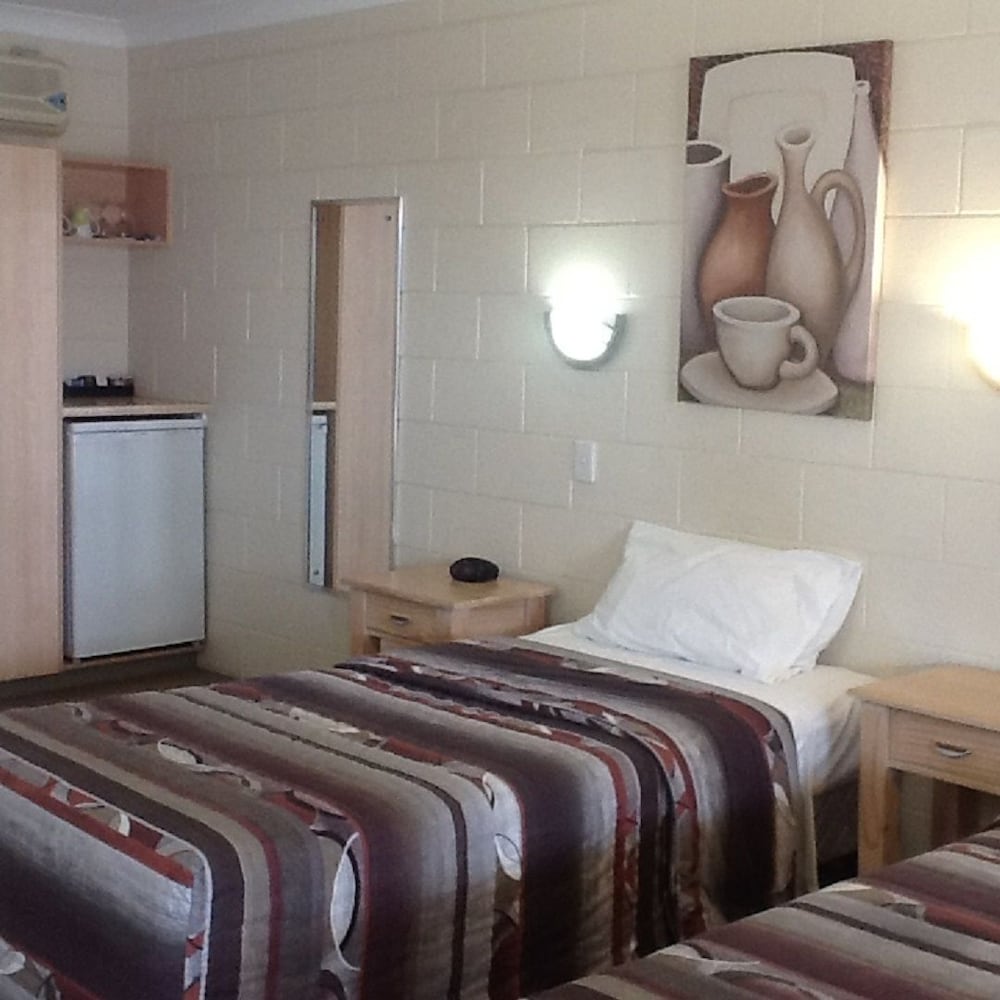 ROOM, TWIN BEDS, ACCESSIBLE