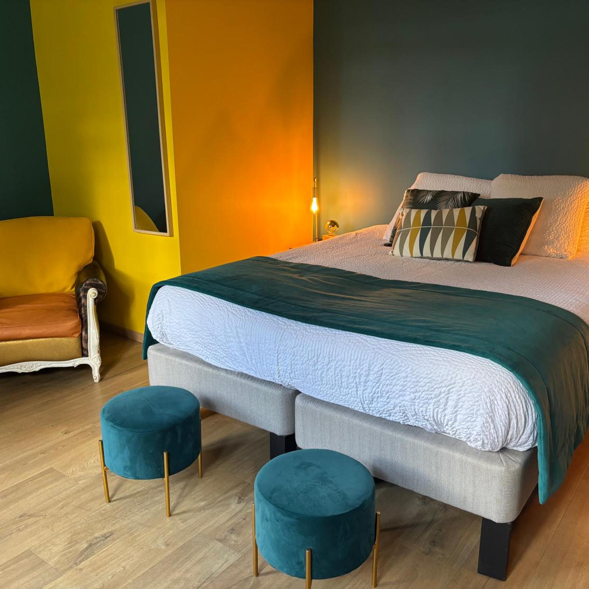 HOTEL LE MOULIN D'ARTRES 22/49