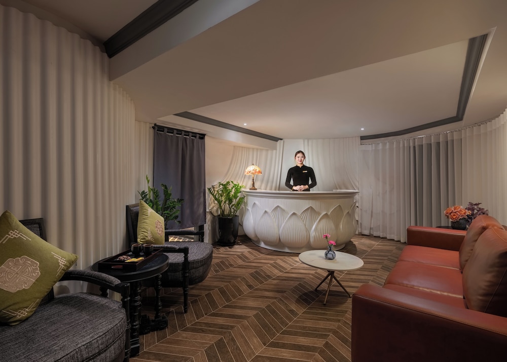 The Legend Hanoi Hotel 29/48