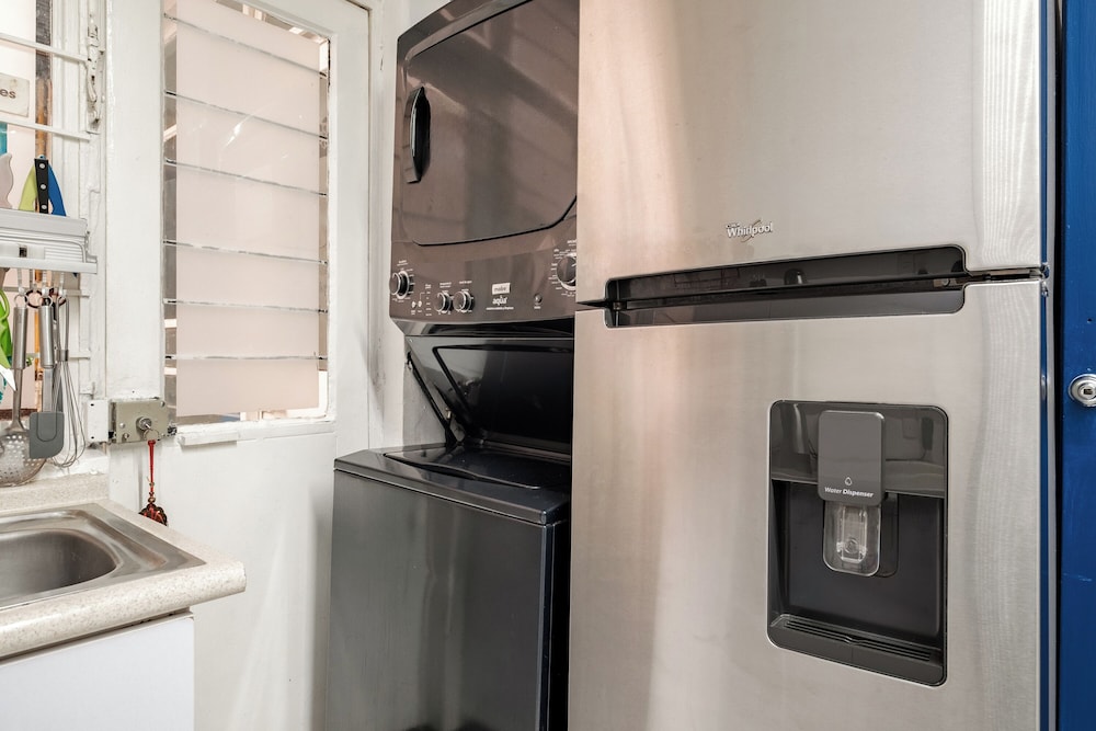 Family, Queen Bed, Pet Friendly, Bathtub, Casa ITZAE B&B 7/7