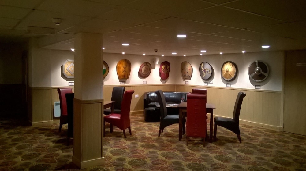 Brae Hotel 5/50