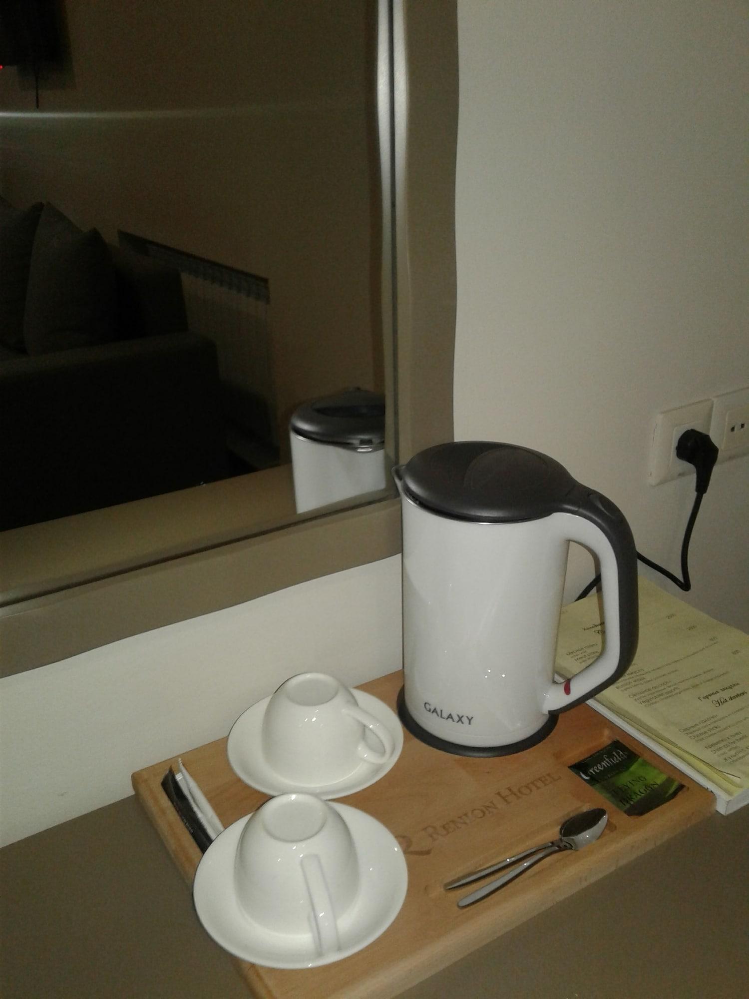 Renion Hotel Almaty 49/80