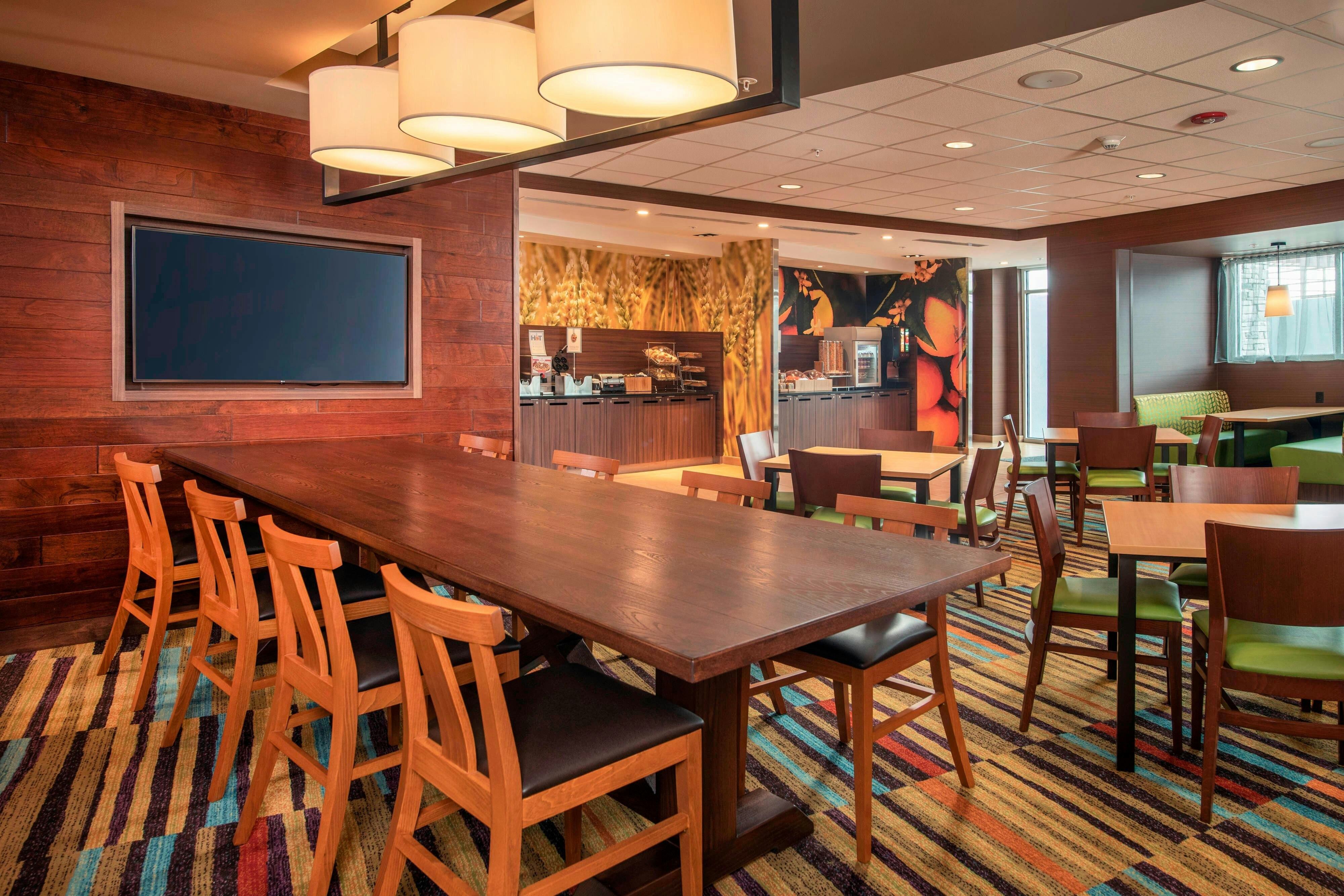 Fairfield Inn & Suites By Marriott Harrisburg International Airport 16/19