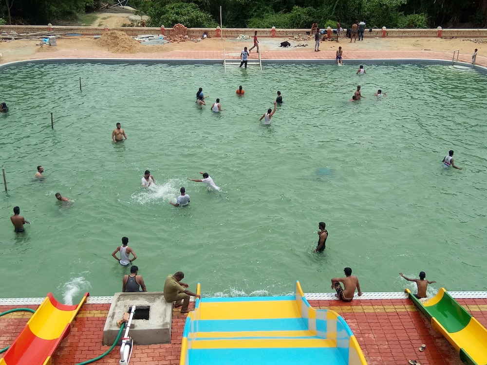 KISHKINDA HERITAGE RESORT 18/50