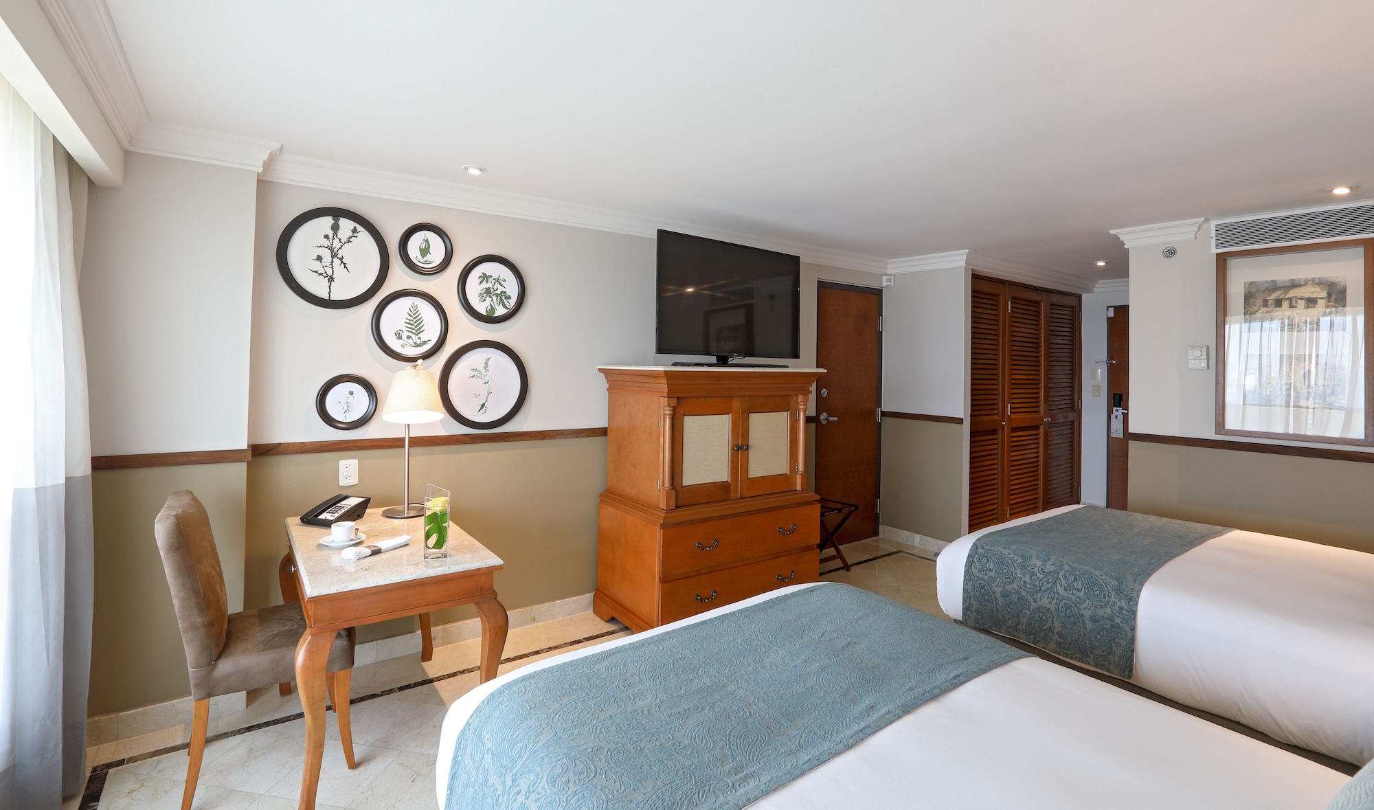 غرفة كلوب بسريرين مزدوجين، Villahermosa Marriott Hotel 3/4