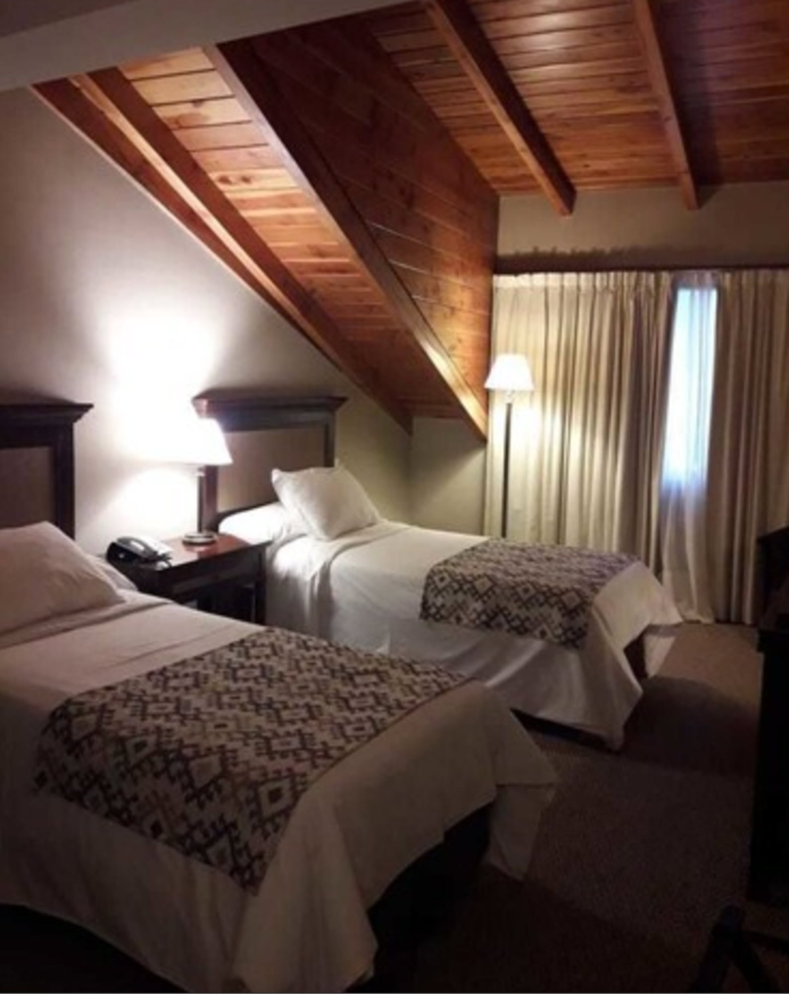 Economy, Twin Beds, Cacique Inacayal Lake & Spa Hotel 7/10