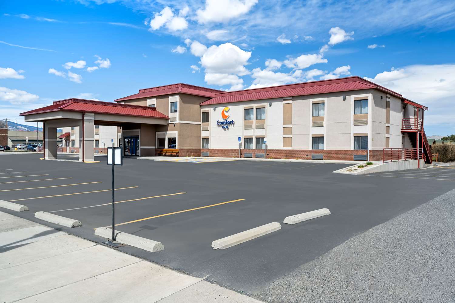Comfort Inn At Buffalo Bill Village Resort 15/19