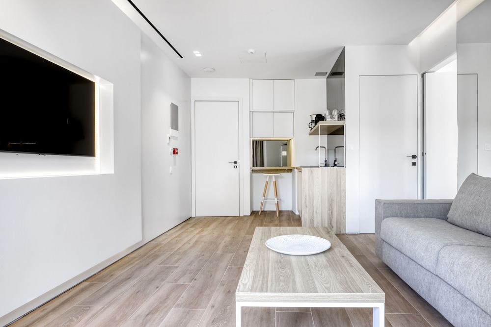 Ns Place 28/50