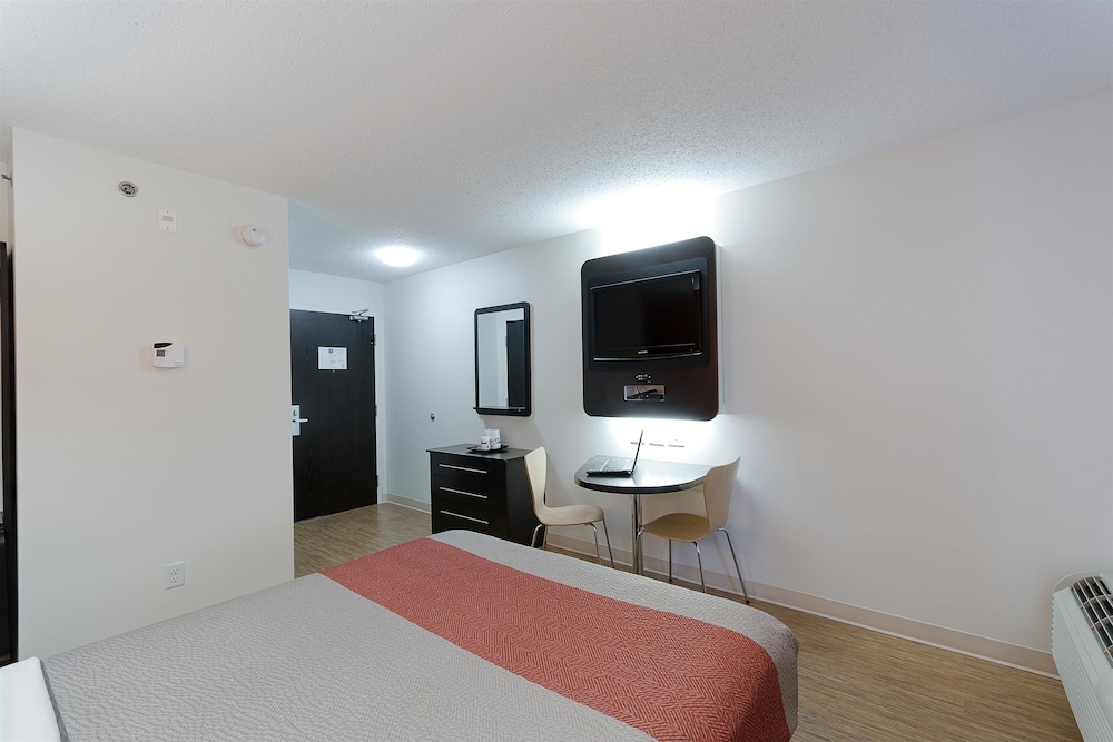 Motel6 Brandon, MB 26/46
