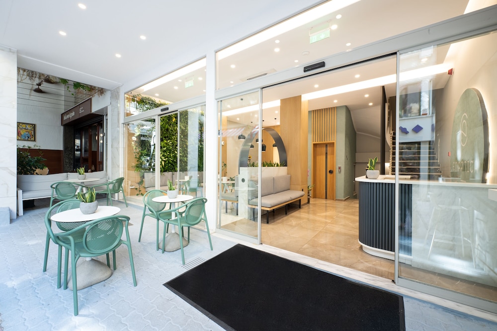 Enattica Suites 6/50